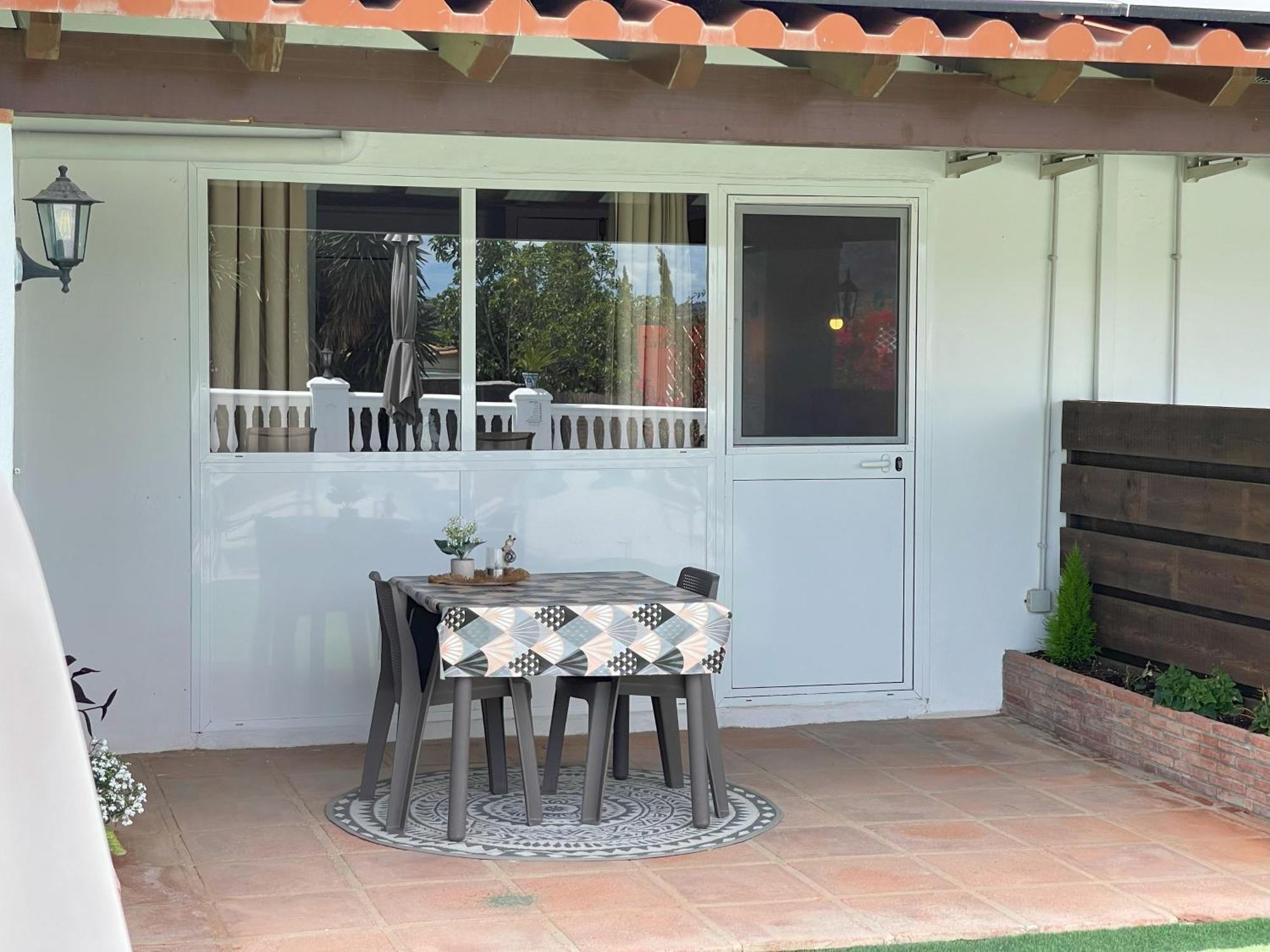 La Casa De Familia Acomodação com café da manhã Málaga Exterior foto